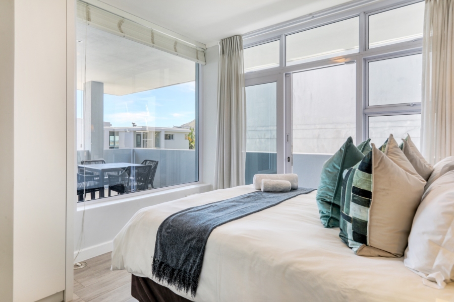 To Let 6 Bedroom Property for Rent in Camps Bay Western Cape